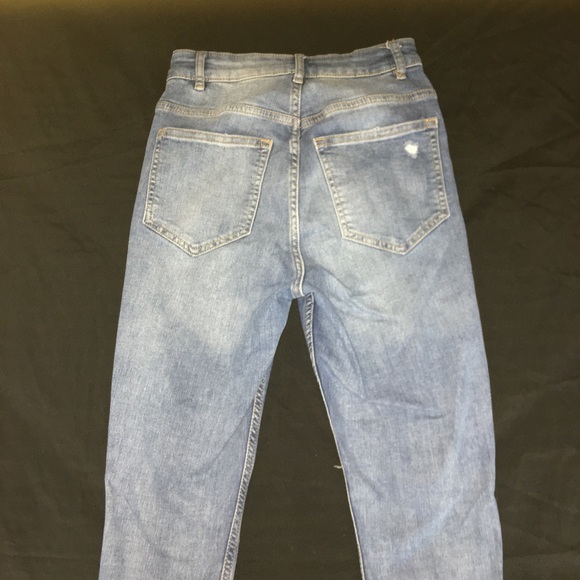 High waisted jeans! - Picture 3 of 5